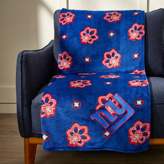 NFL Oversized Throw Blanket-New York Giants Bandana-Image 1-Vera Bradley